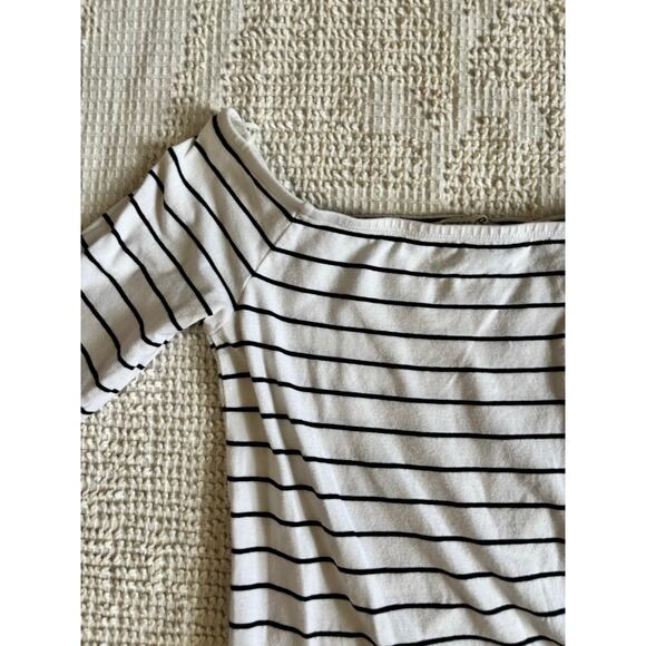 Express One Eleven Black and White Striped Body Suit Boat Neck Pre-Owned - Picture 6 of 11